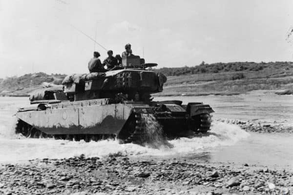 A Centurion tank of the 8th KRIH fording a river in Korea.© IWM (BF 11477)